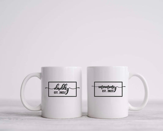 Mommy and Daddy Est coffee cup set, new mommy coffee mug, Christmas gift for mom, new mom and dad,  new parents gift set,