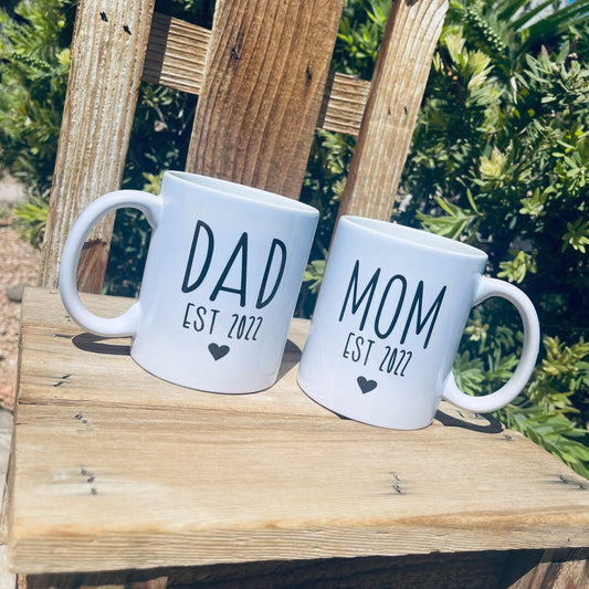 Mom and Dad EST mom and dad Mug set, new parents gift for couples, new mom to be gift, Christmas gift for mom, new dad gift from wife